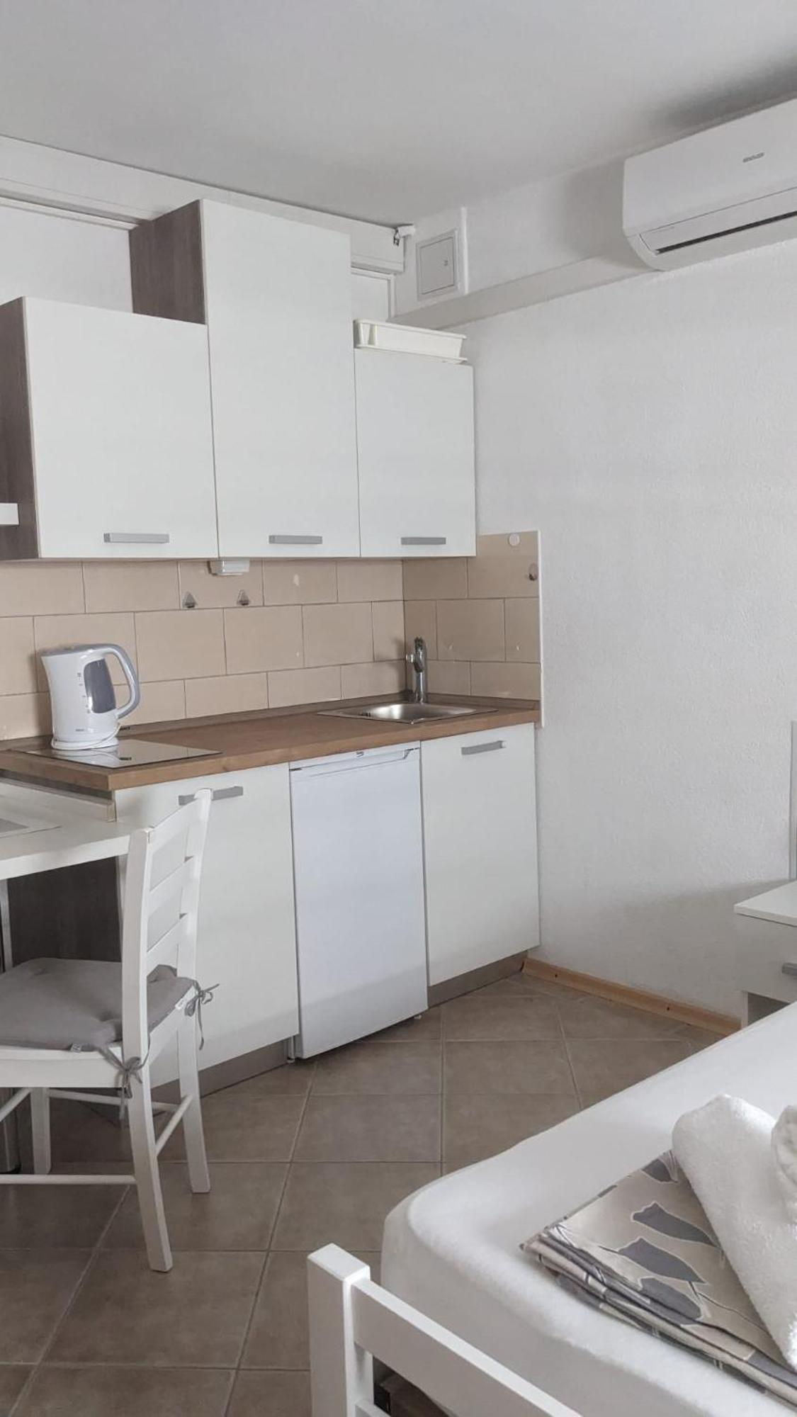 Appartamento Nina Zara Esterno foto